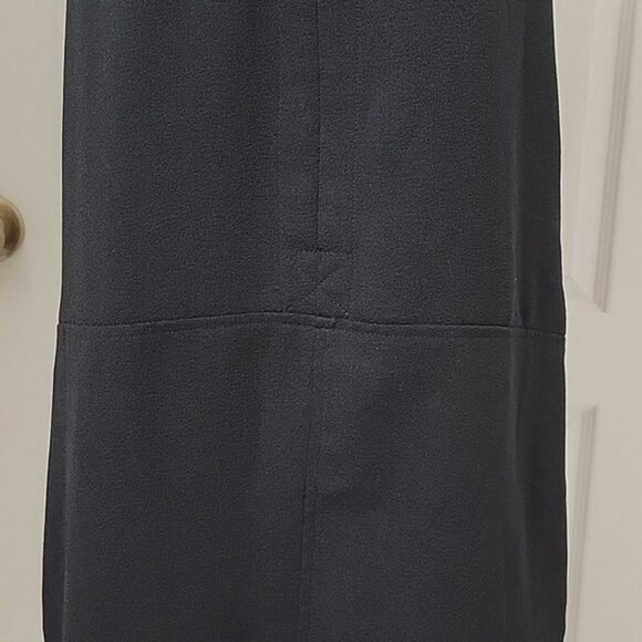 Lush Size XS Black "All In Favor" Crepe Shift Dress, V-Neck, Rounded Hem - Picture 7 of 15
